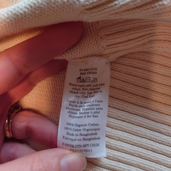Everlane - Picture 4 of 4